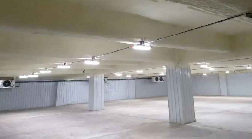 冷庫噴涂好或是保溫板效果好 冷庫噴涂好或是保溫板效果好